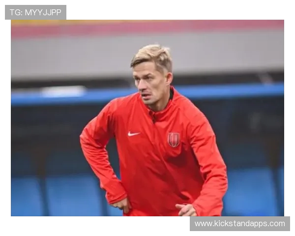 索罗金首球献成都球队渐入佳境 索罗金首球献成都球队渐入佳境